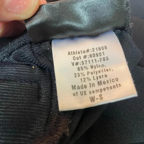 Athleta women’s black wide leg leggings size small - Picture 7 of 8